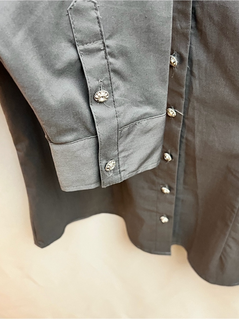 7th Avenue New York Gray Rhinestone Button Shirt Blouse Size M - Picture 3 of 8